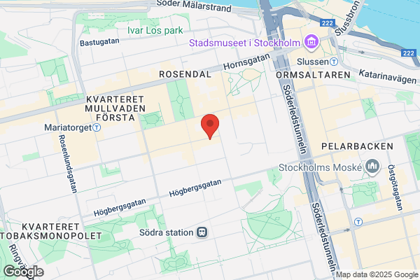 Halv Trappa Plus Gård